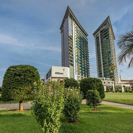 Hilton Batumi Hotel Bagian luar foto