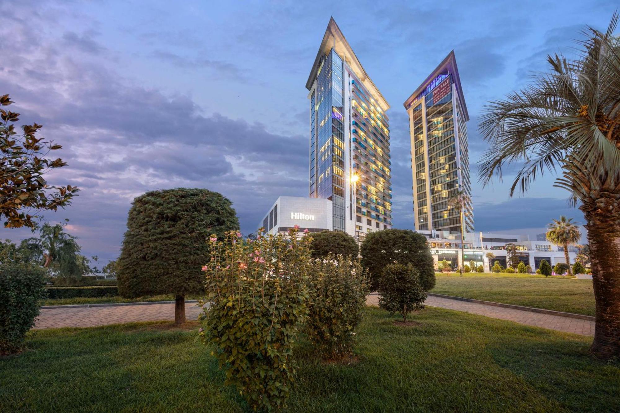 Hilton Batumi Hotel Bagian luar foto