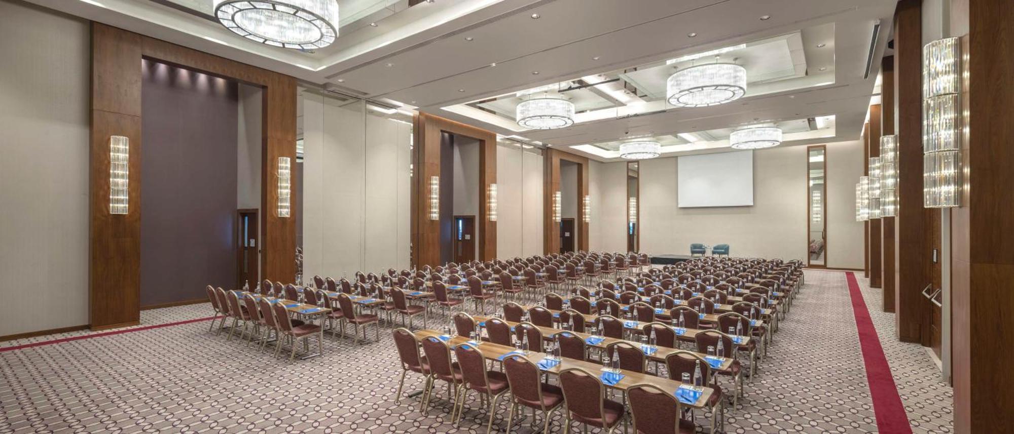 Hilton Batumi Hotel Bagian luar foto The Grand Ballroom